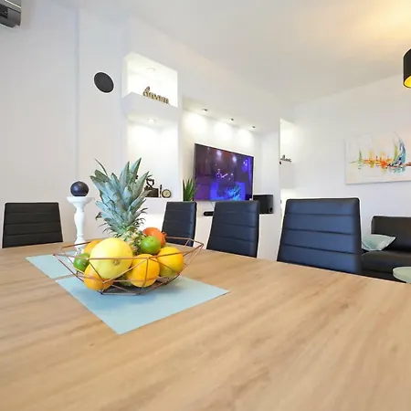 Perla Holiday home *