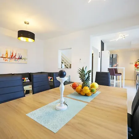 Holiday home Perla